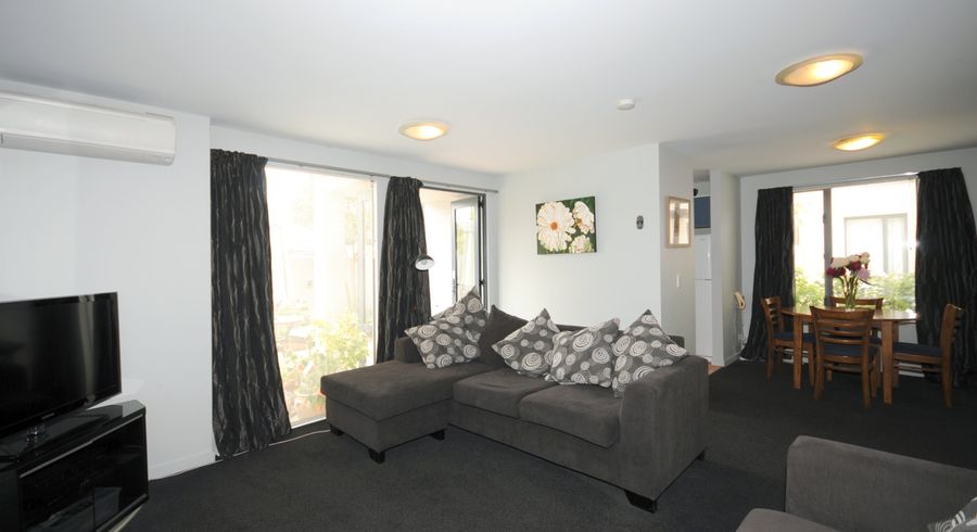 at 2 Oakford Close, Riccarton, Christchurch