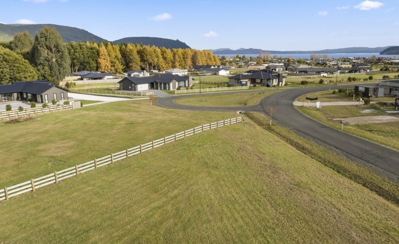  at 18 Lancewood Way, Kinloch, Taupo