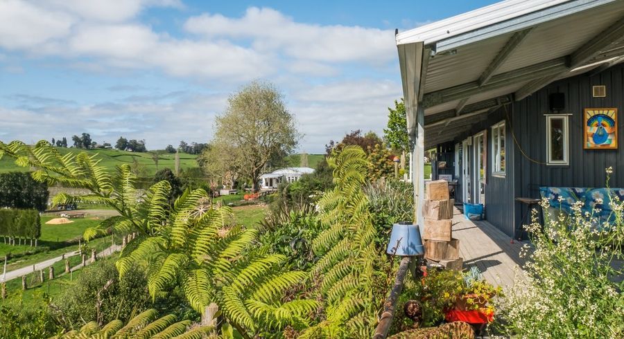  at 372A WAIROA ROAD, Wairoa, Tauranga