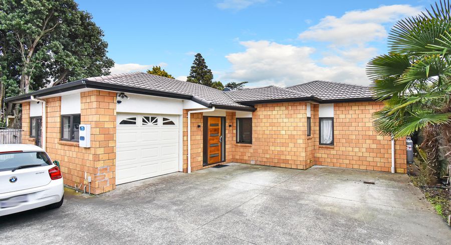  at 221A Puhinui Road, Papatoetoe, Auckland
