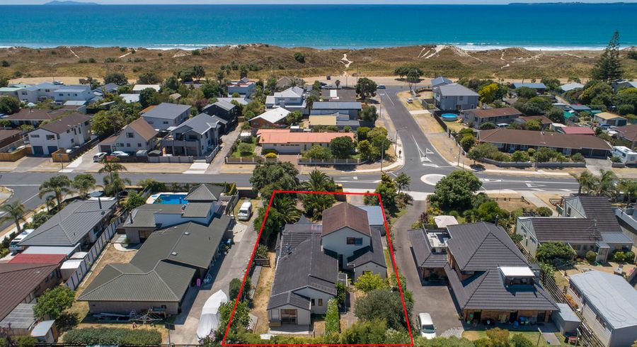  at 100 Dickson Road, Papamoa Beach, Papamoa