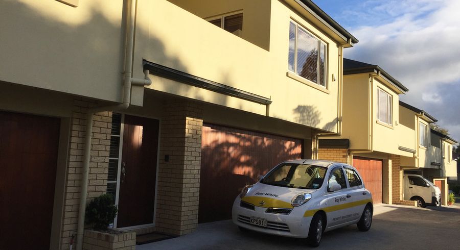 at 15D Manning Street, Hamilton Central, Hamilton