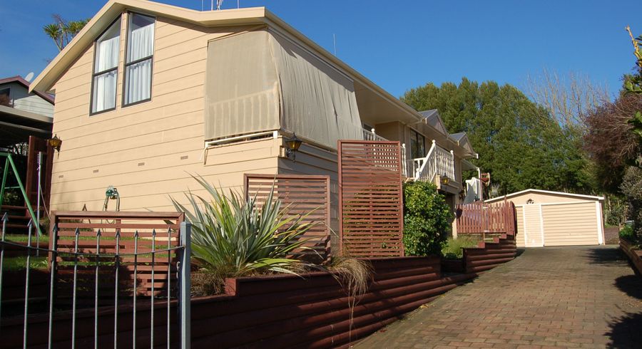  at 4 Wattle Place, Chartwell, Hamilton