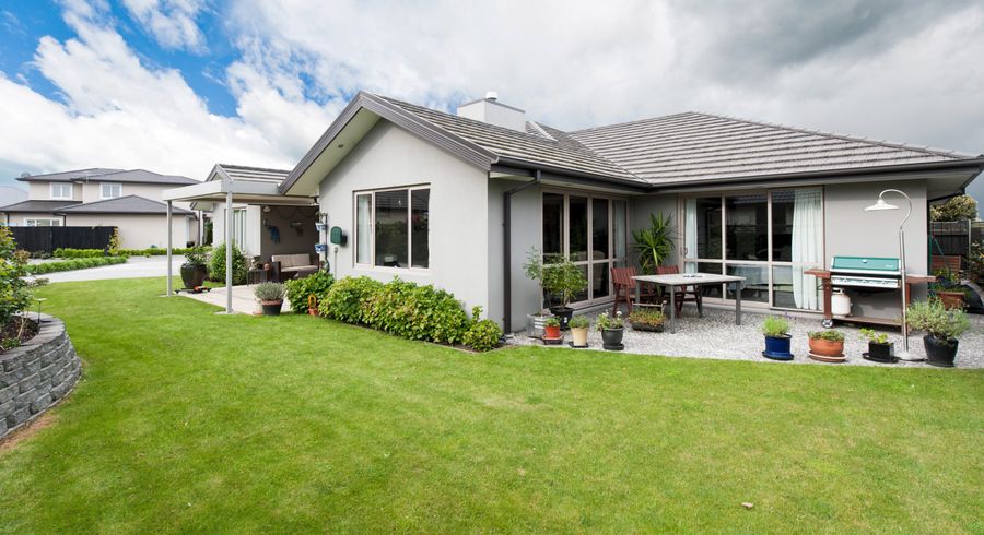  at 4 Royal Court, Northwood, Christchurch