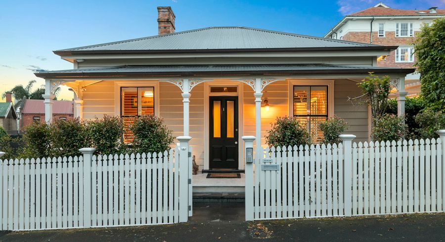  at 1 Heather Street, Parnell, Auckland