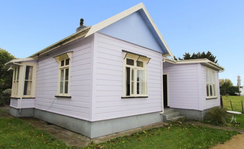  at 81384 State Highway 2, Mangatainoka, Pahiatua