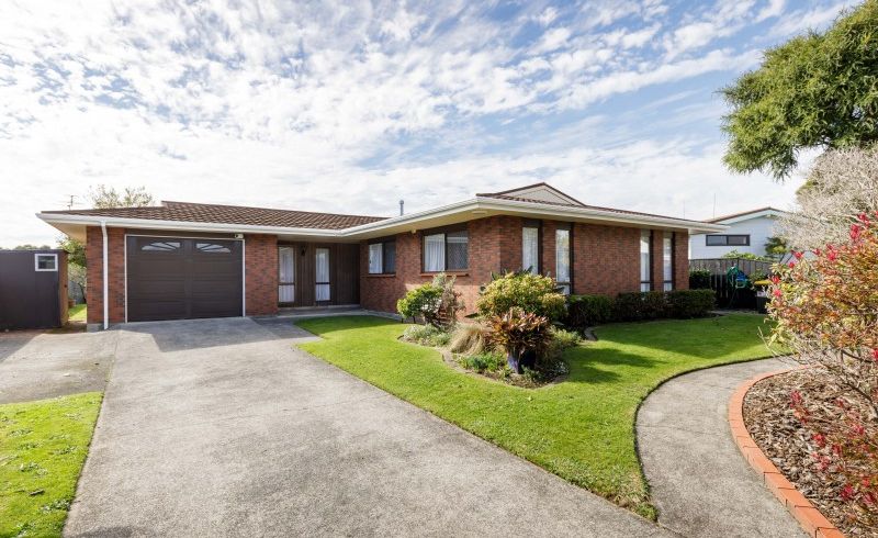  at 22 Saint Ives Grove, Whalers Gate, New Plymouth