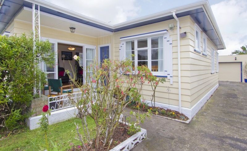  at 39 East Street, Petone, Lower Hutt