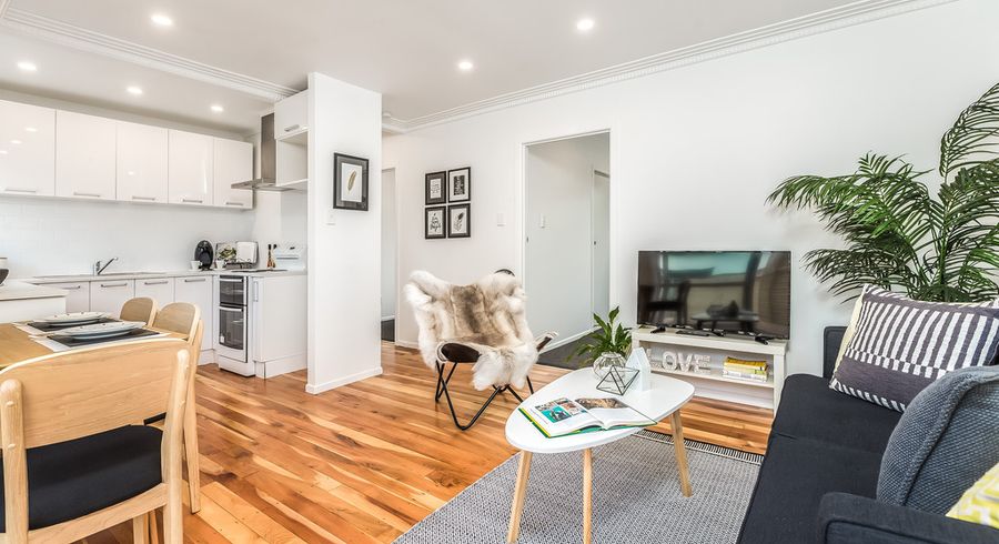  at 4/10 Harding Avenue, Mount Wellington, Auckland