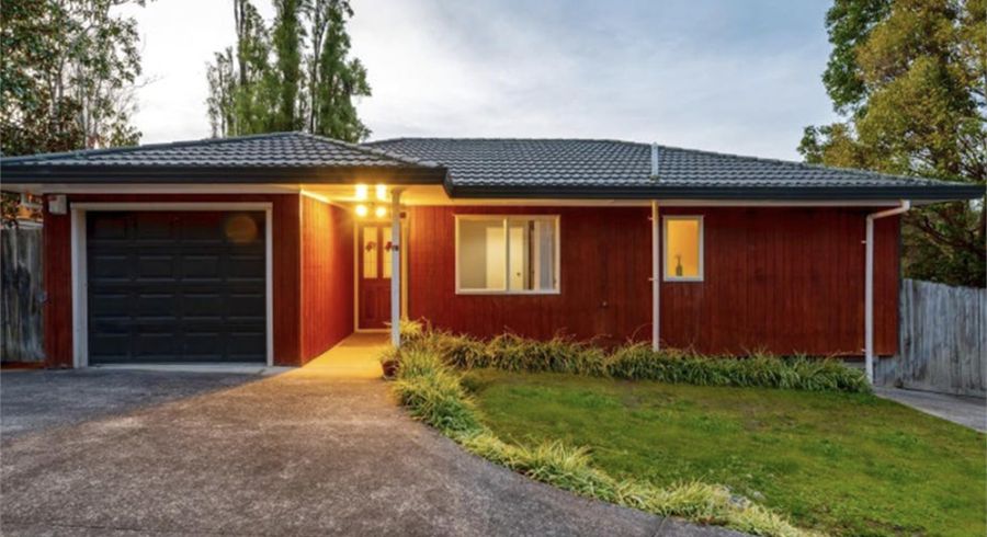  at 76 Colwill Road, Massey, Auckland