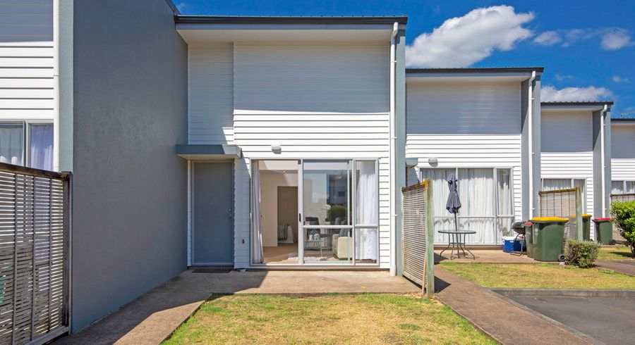  at 82/7 Kelvin Hart Drive, East Tamaki, Auckland