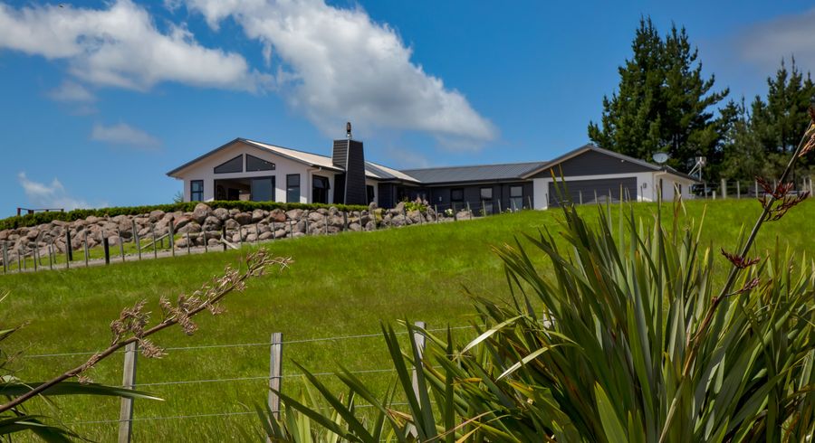  at 1759 Mangorei Road, Mangorei, New Plymouth