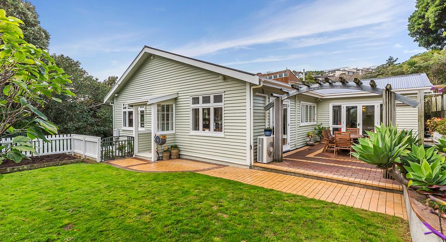  at 33 Clutha Avenue, Khandallah, Wellington