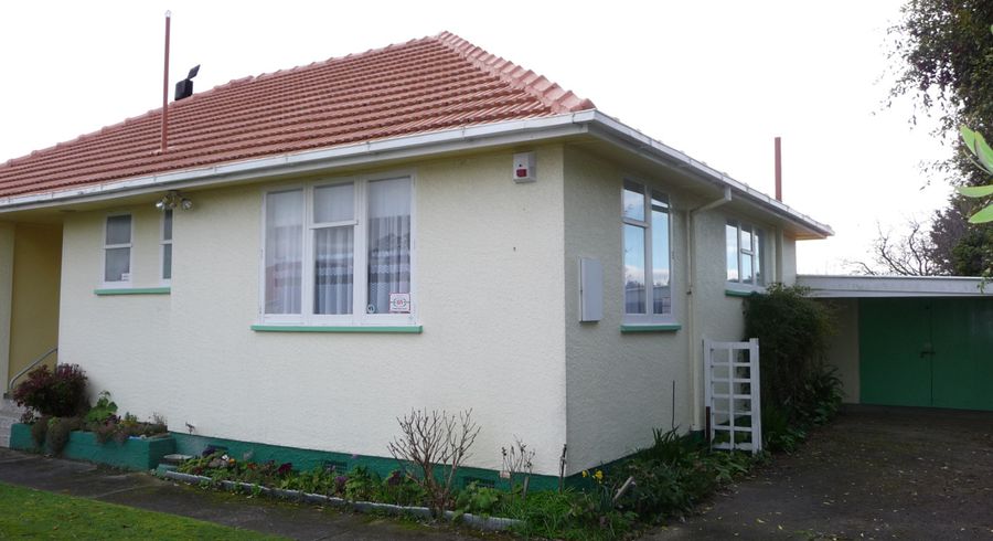  at 31 Thames Street, Roslyn, Palmerston North