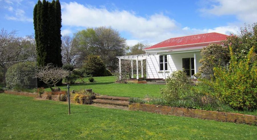  at 2070 Kimbolton Road, Kiwitea, Feilding