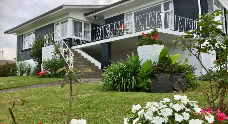  at 2 Mountain View Drive, Te Awamutu, Te Awamutu