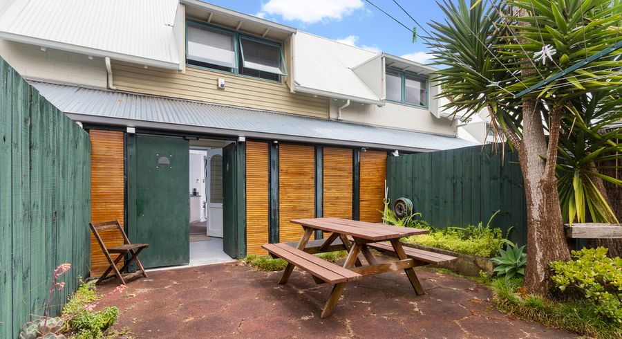  at 14/1 Water Street, Otahuhu, Auckland