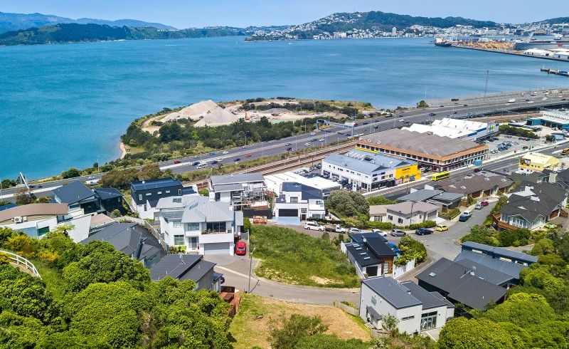  at 9 Marsh Way, Kaiwharawhara, Wellington