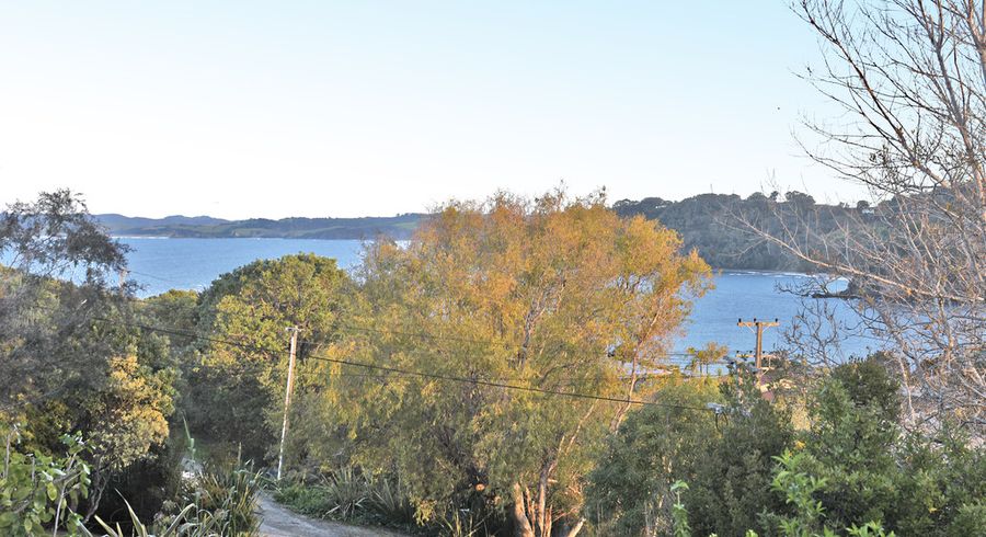  at 9 KENDALE DR, Leigh, Leigh