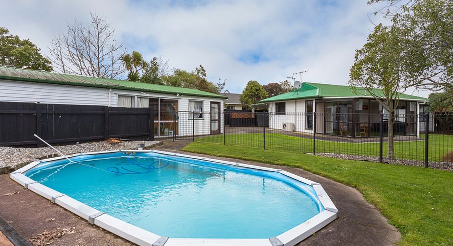  at 6 Pluto Place, Milson, Palmerston North