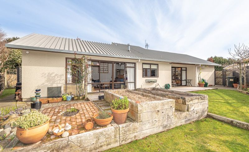  at 3 Collier Place, Saint Johns Hill, Whanganui