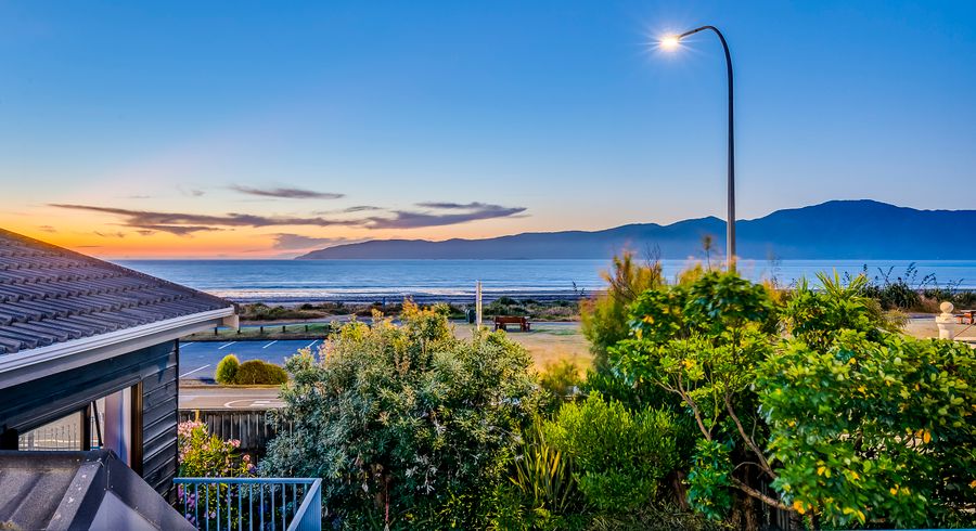  at 53 Marine Parade, Paraparaumu Beach, Paraparaumu