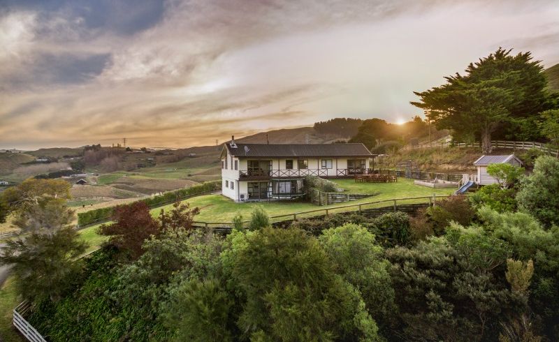  at 140 Seafield Road, Eskdale