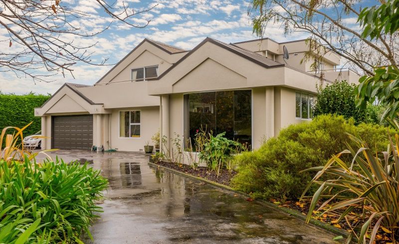  at 10 Karu Crescent, Waikanae