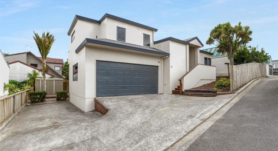  at 118 MacFarlane Street, Hamilton East, Hamilton