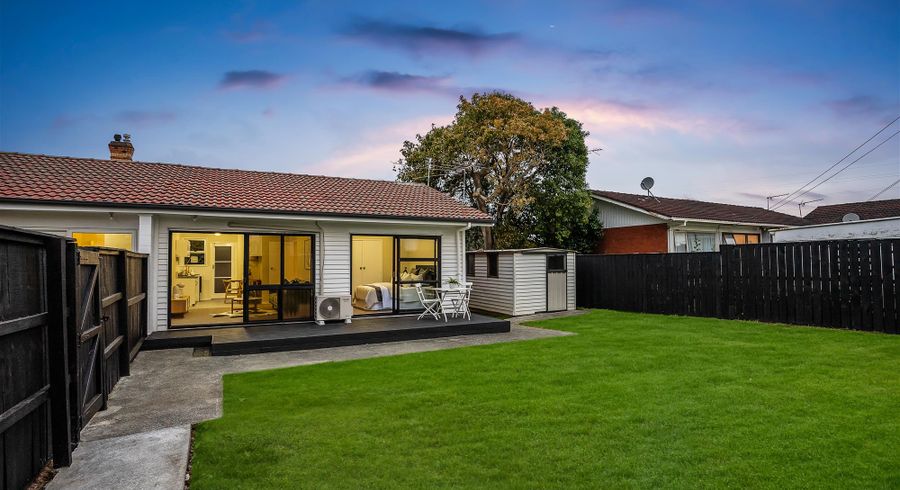  at 4/47 Grotto Street, Te Papapa, Auckland