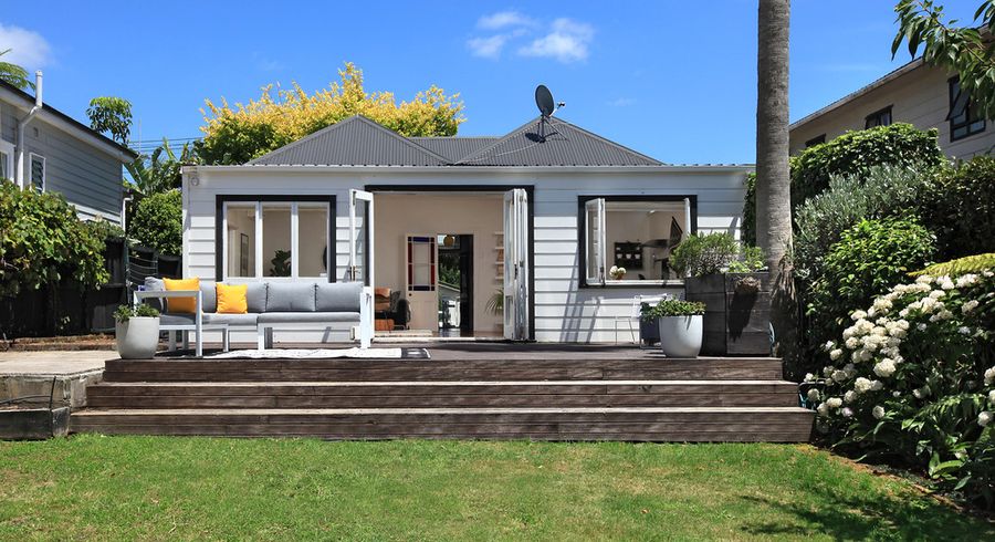 at 9 School Road, Morningside, Auckland