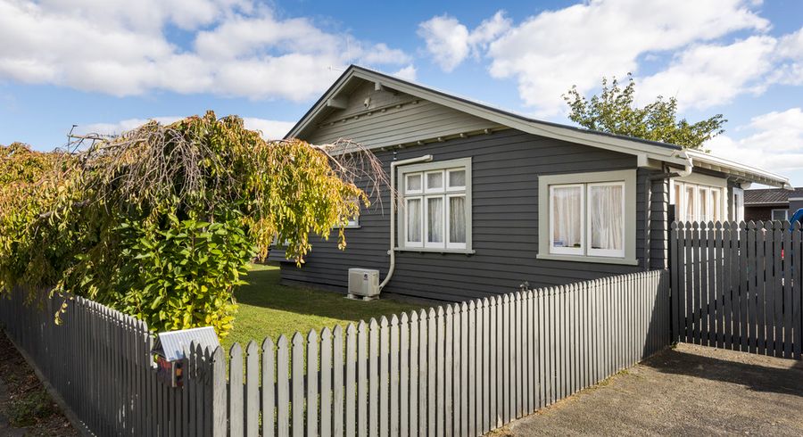  at 392 Botanical Road, West End, Palmerston North
