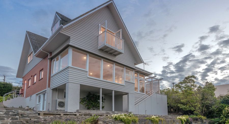  at 27 Belleview Terrace, Mount Pleasant, Christchurch