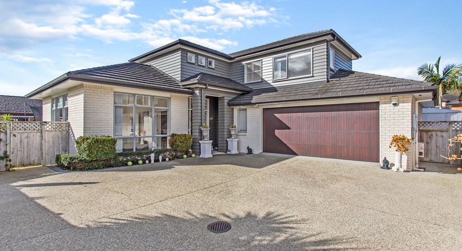  at 10 Briar Vale Place, Flat Bush, Auckland