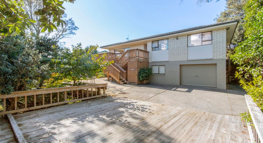  at 117 Wirihana Road, Titirangi, Auckland