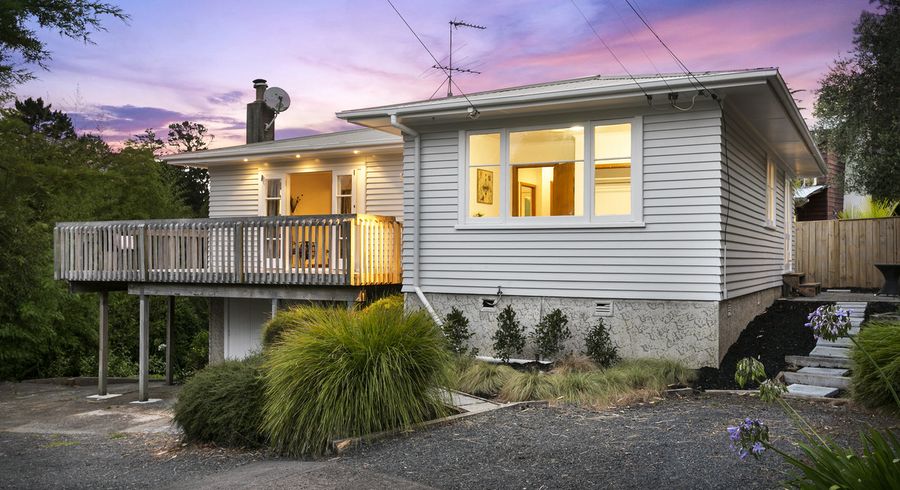  at 534 West Coast Road, Oratia, Auckland