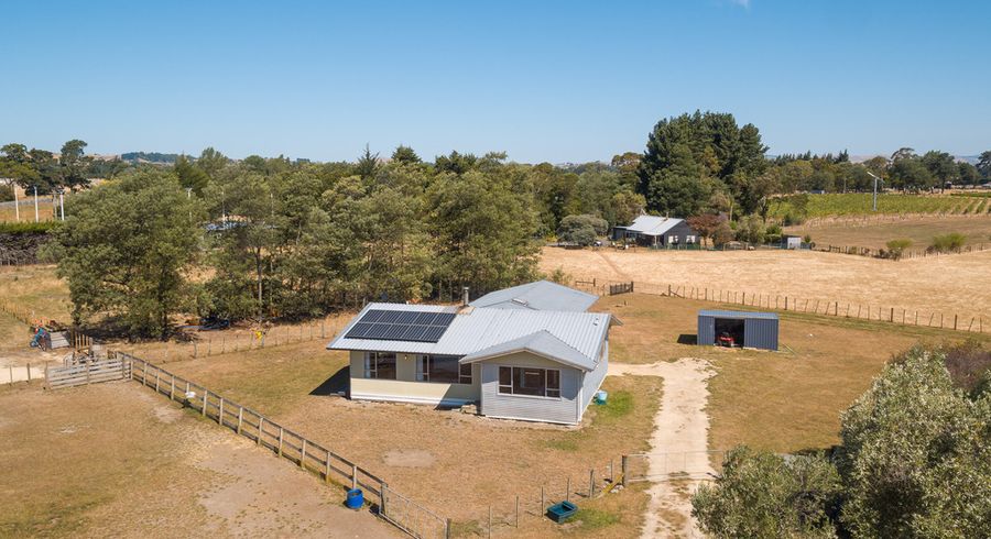  at 25 Loop Line, Masterton