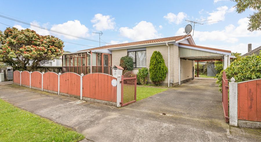  at 2/2 Watkins Grove, Taita, Lower Hutt