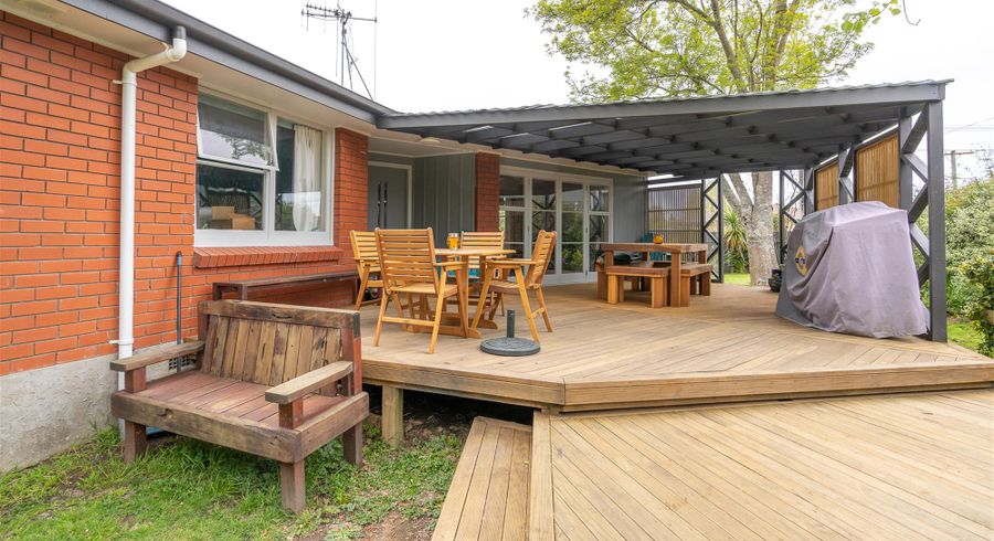  at 19 Eton Drive, Hillcrest, Hamilton