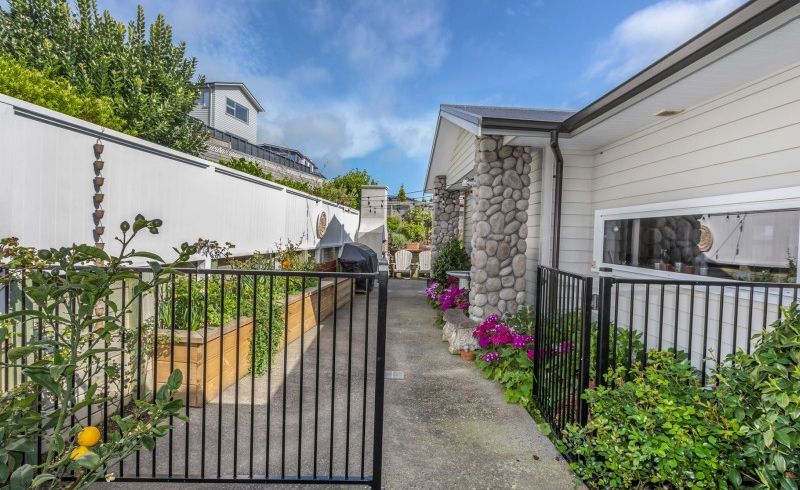  at 9 Ships Cove, Whitby, Porirua