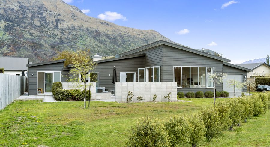  at 14 Orbell Drive, Lake Hayes, Queenstown