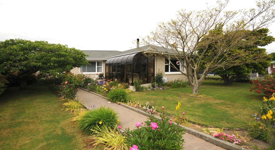  at 54 Martbern Crescent, Bishopdale, Christchurch