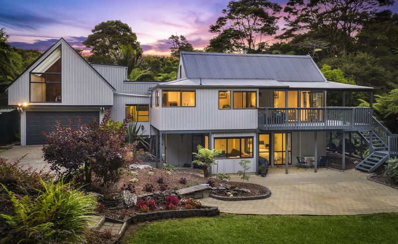  at 15 Cochran Road, Oratia, Auckland