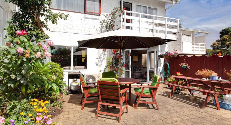  at 1/16 Vagus Place, Royal Oak, Auckland