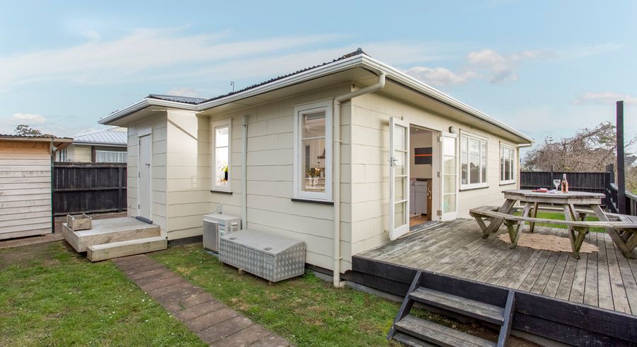  at 11D Springs Road, Parakai, Helensville