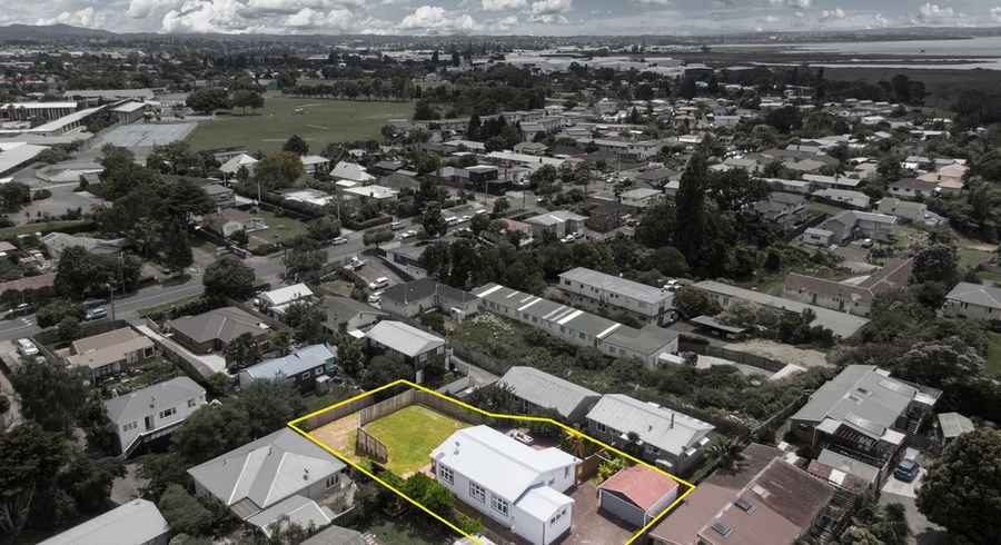  at 7C Victor Street, Avondale, Auckland