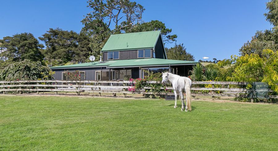  at 320 Ness Valley Road, Papakura