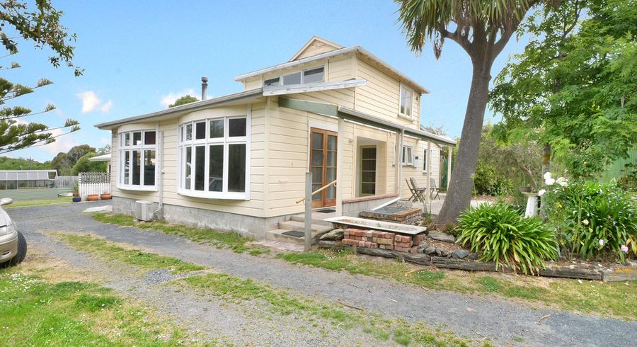  at 16 Queen Street, Brighton, Dunedin