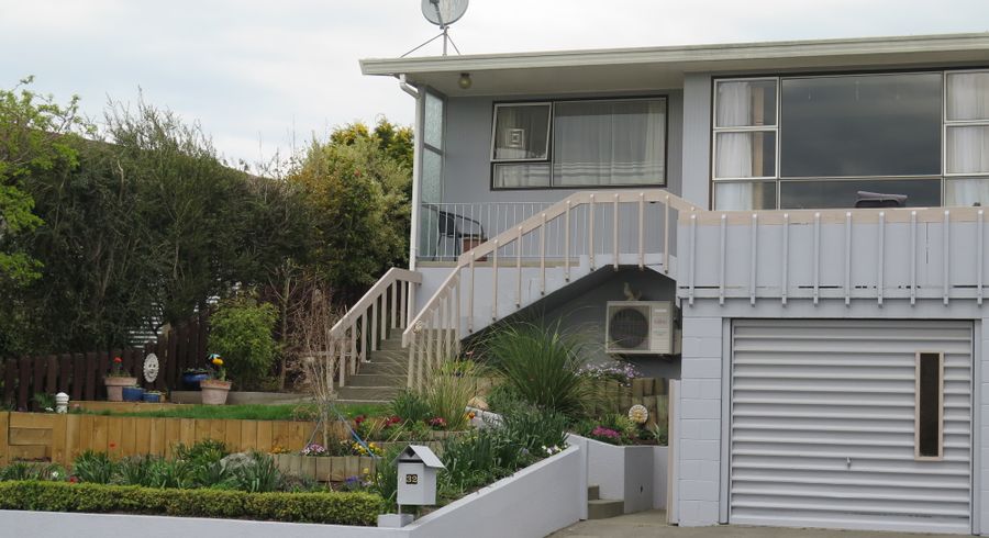  at 2/32 Macaulay Street, Gleniti, Timaru
