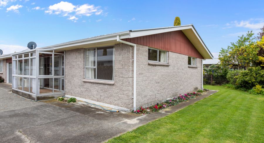  at 2/14 Glover Crescent, Blenheim